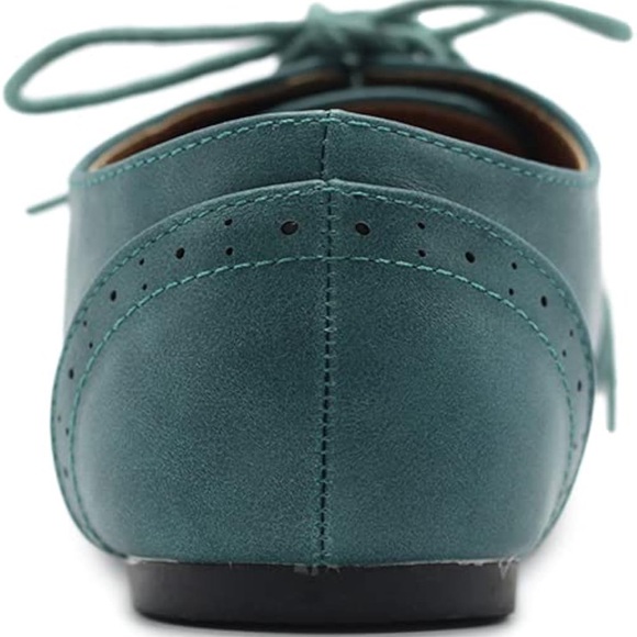 Women’s teal blue oxfords size 7.5 - Picture 5 of 8